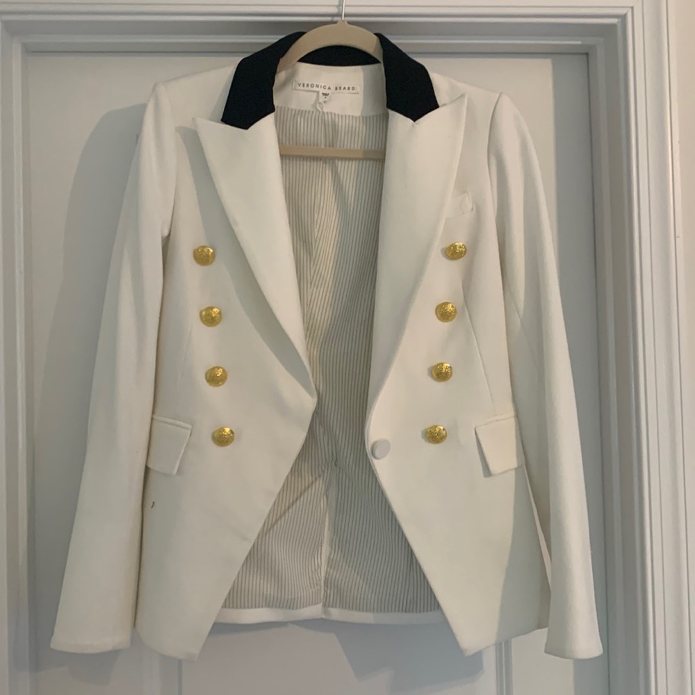 Veronica Beard White Blazer with black collar